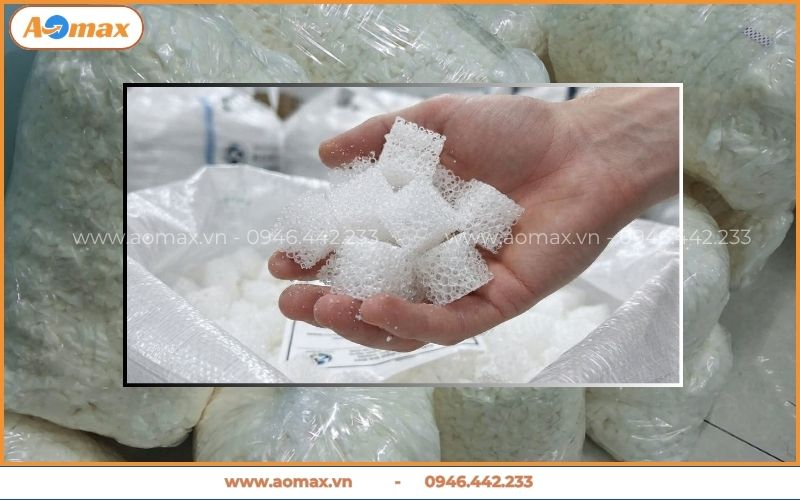 Đóng bao và vận chuyển giá thể mút xốp cho công trình lớn