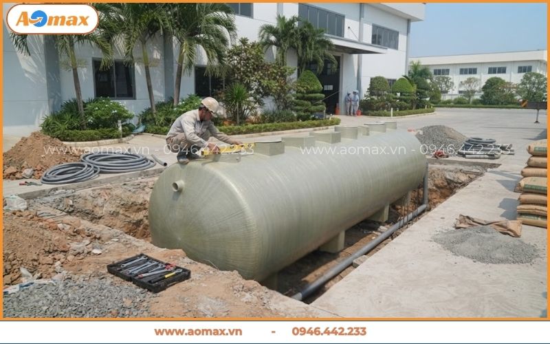 Công nhân thi công trạm xử lý nước thải Tây Ninh