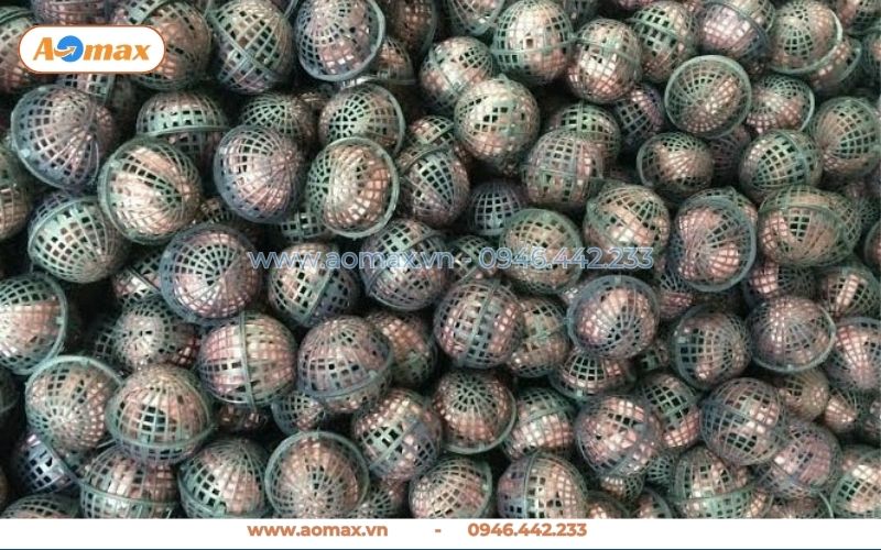 Giá thể vi sinh dạng cầu chứa mút xốp bên trong