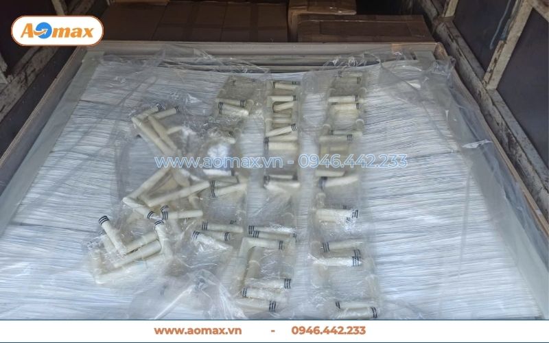 Kho chứa hàng màng lọc MBR MR282 có sẵn tại AOmax